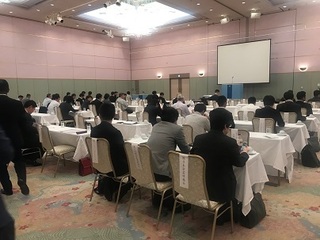 場内.jpg